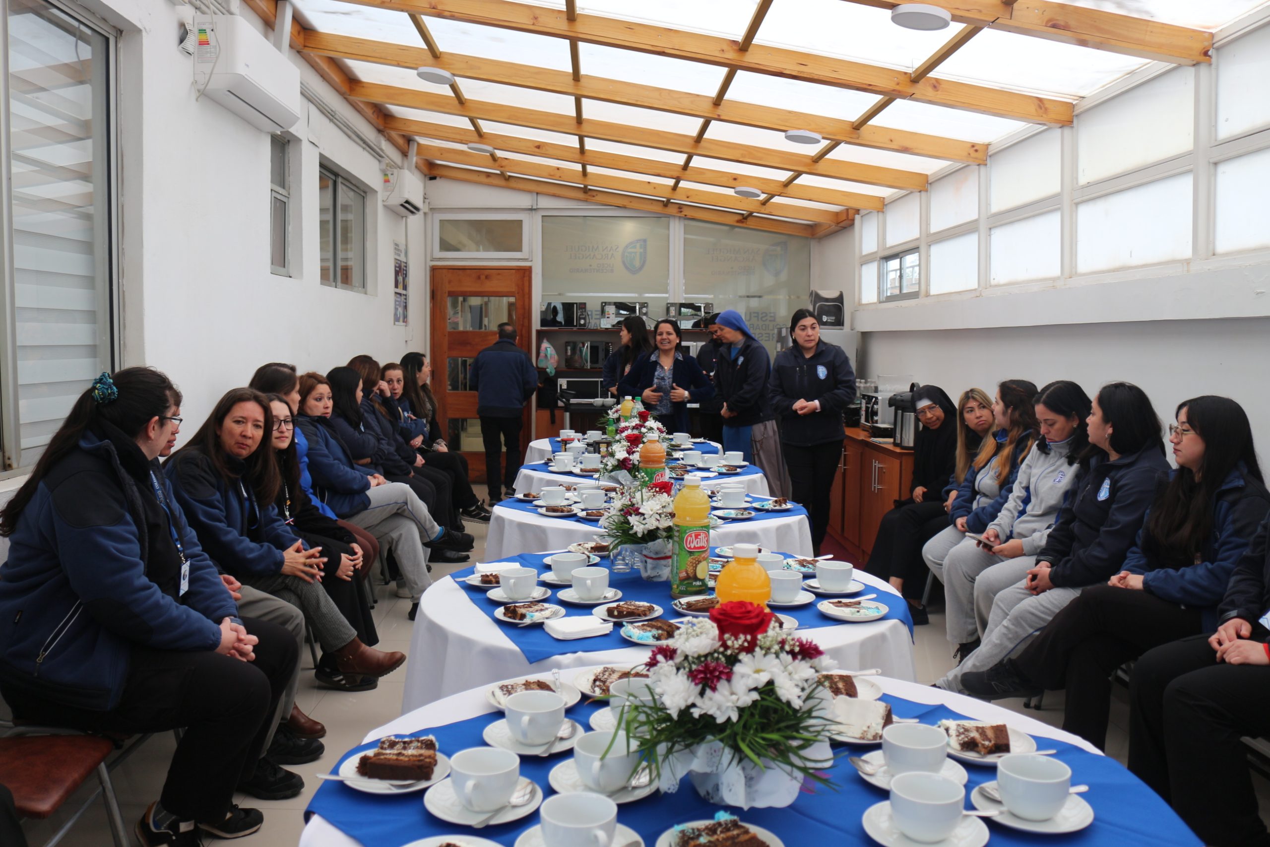 Celebración del «Día de las y los Asistentes de la Educación»