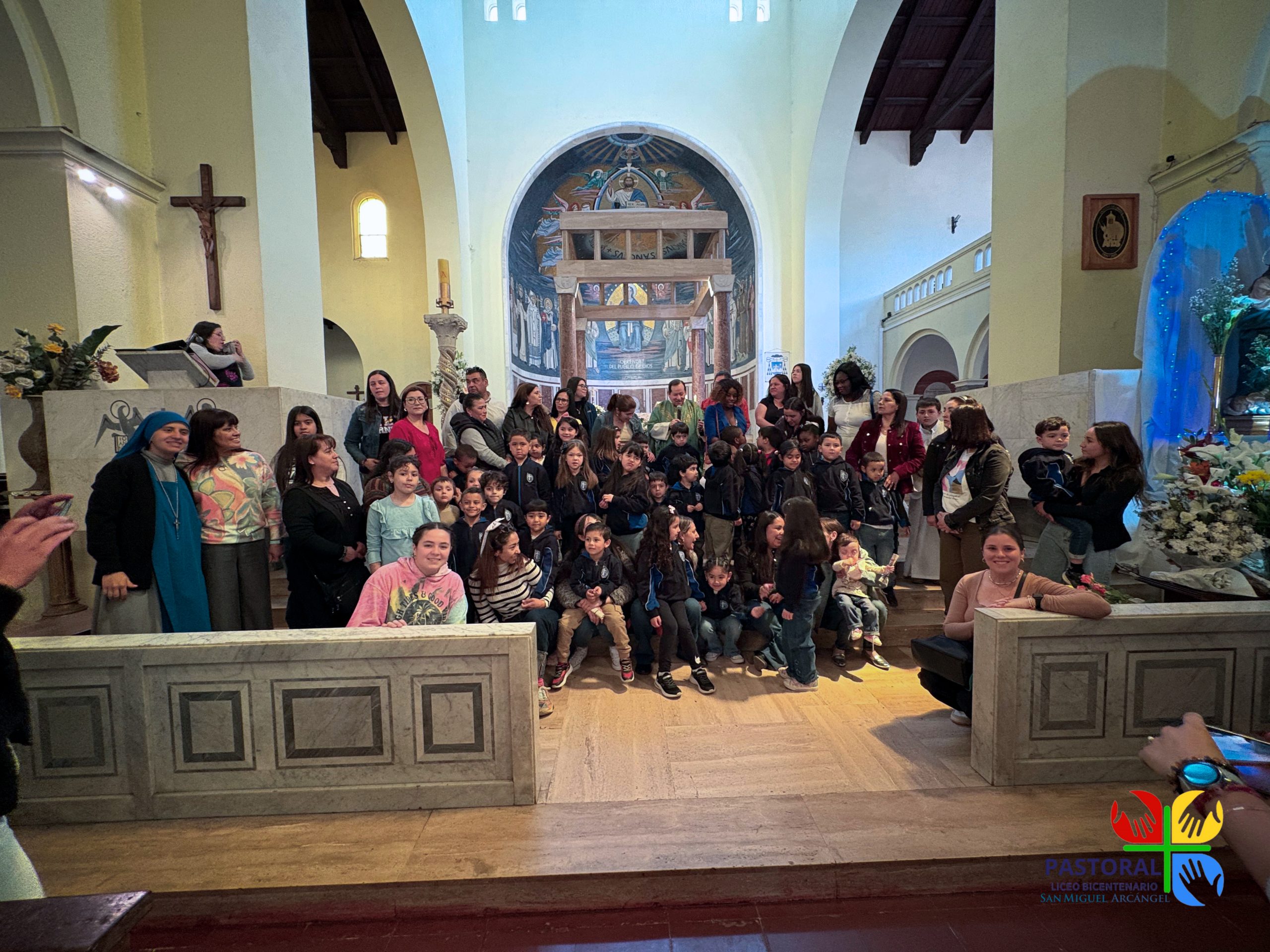 Eucaristía Dominical con las comunidades de Pre Básica